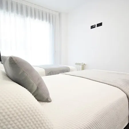 Precioso Piso De Diseno Con Piscina En Appartement Sanxenxo